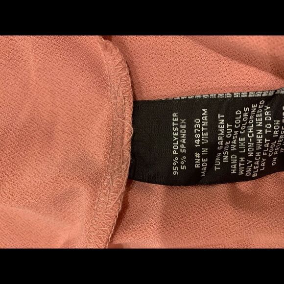 Beige by eci Pink Black Trim Flowy Peplum Ruffle Blouse Top Medium Workwear - Picture 5 of 5